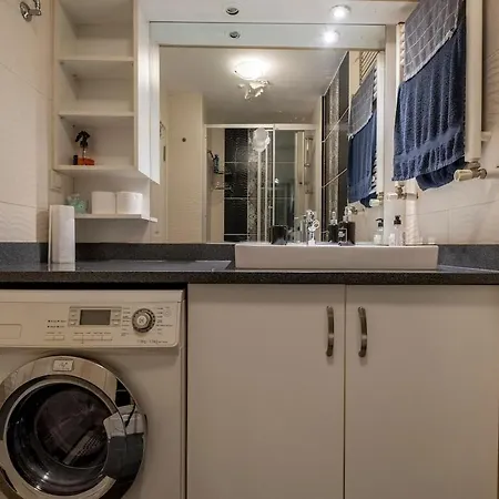 Apartment 1-br With Sea View Near Galataport Istanbul