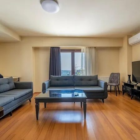 1-br With Sea View Near Galataport *