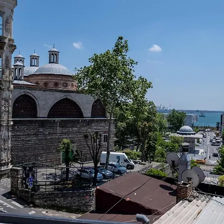 1-br With Sea View Near Galataport Istanbul